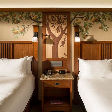 Disney'S Grand Californian Anaheim Exterior photo