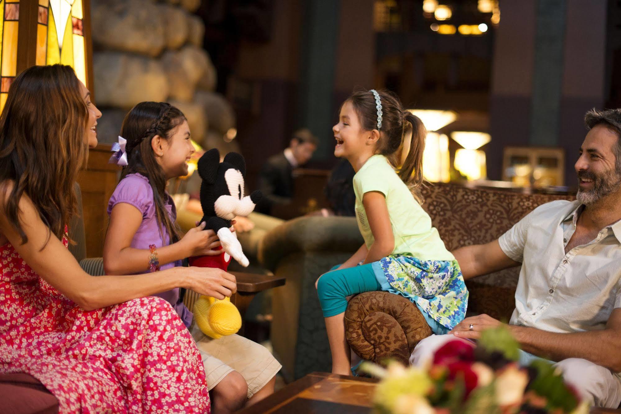 Disney'S Grand Californian Anaheim Exterior photo